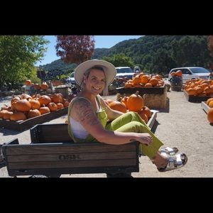 Meet your Posher, Tiffany